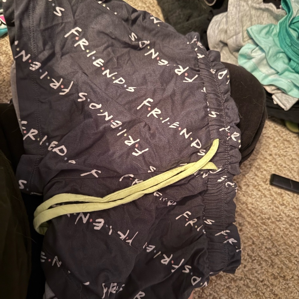 FRIENDS Black Pajama Shorts with Text Print